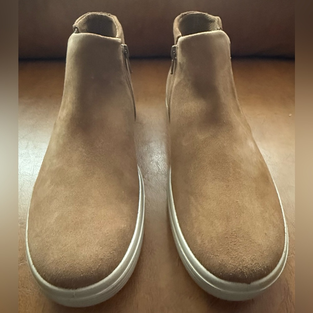 ECCO Classic Sneaker Ankle Boot Camel Nubuck Size 9–9.5 EU40 NWB - Picture 4 of 11